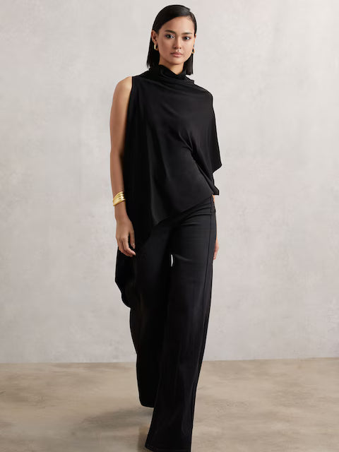 FRIEDMAN-Cape Detail Top in Black